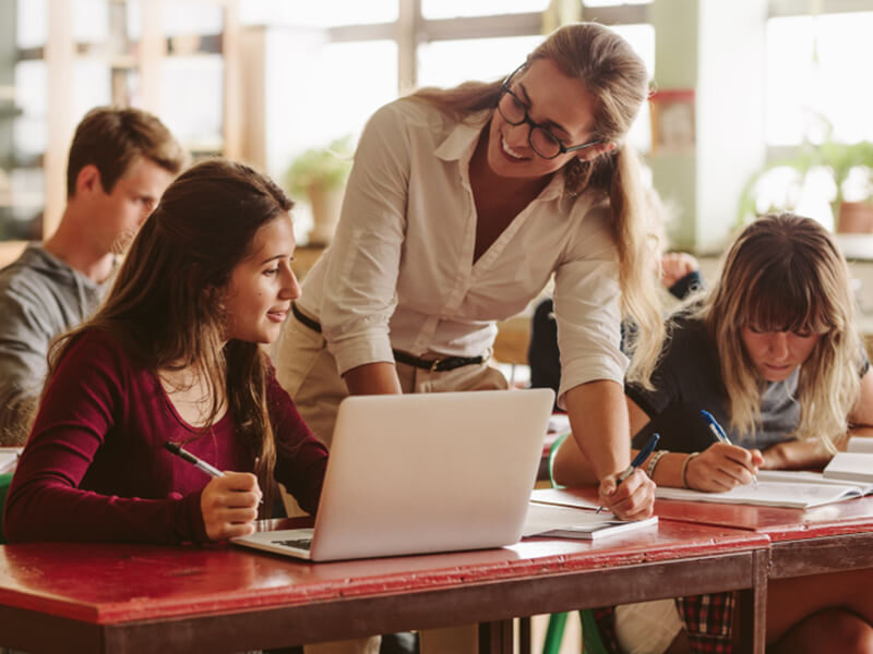 khoa-luyen-thi-tieng-duc-b1-sang